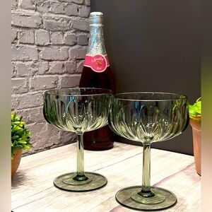 Set of 2 green plastic coupe drinkware NWT Better Homes & Gardens